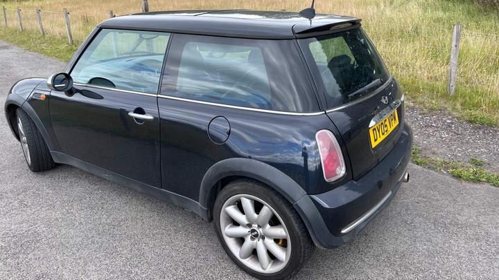 MINI Hatch - 1.6 Cooper Euro 4 3dr - Pocket rocket for under 1K!! - Image 4