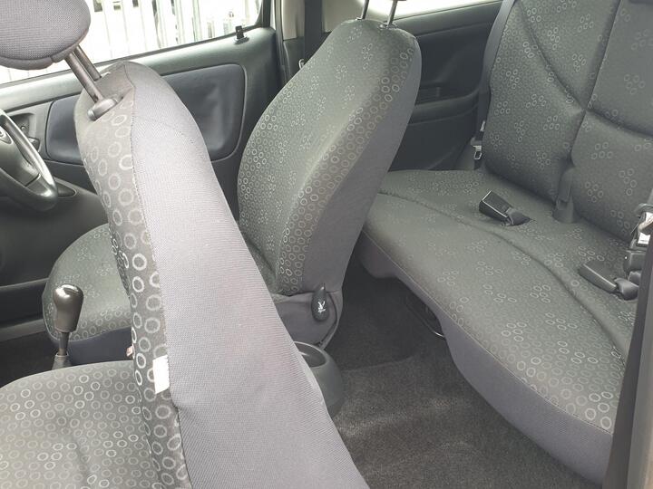 Toyota Yaris - 1.0 VVT-i T3 3dr - PART EXCHANGE CLEARANCE - Image 11