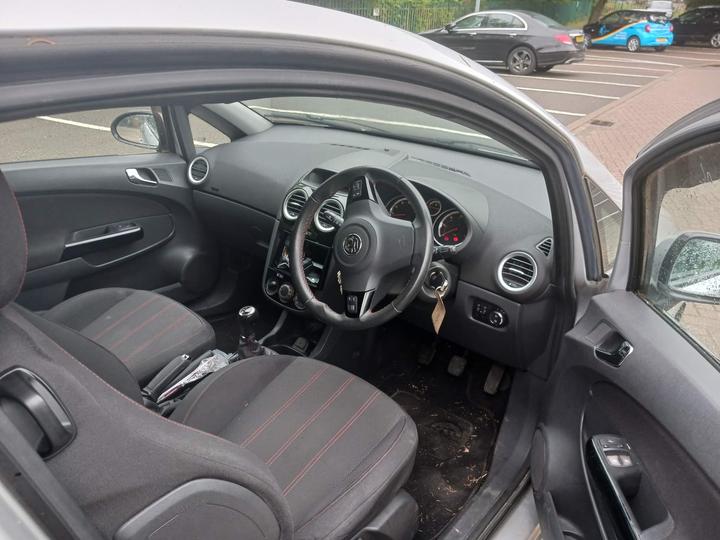 Vauxhall Corsa - 1.2 16V SXi Euro 5 3dr (A/C) - DRIVES VERY WELL - Image 8