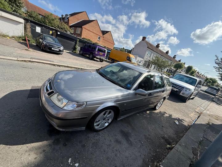 Cheap Saab 9-5 - 2.3T Vector 5dr - Fr for sale in East Ham, Greater London