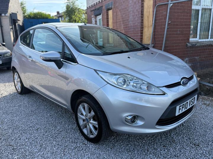 Cheap Ford Fiesta - 1.25 Zetec 3dr - Service history ideal 1st car! for sale in Sheffield, South Yorkshire