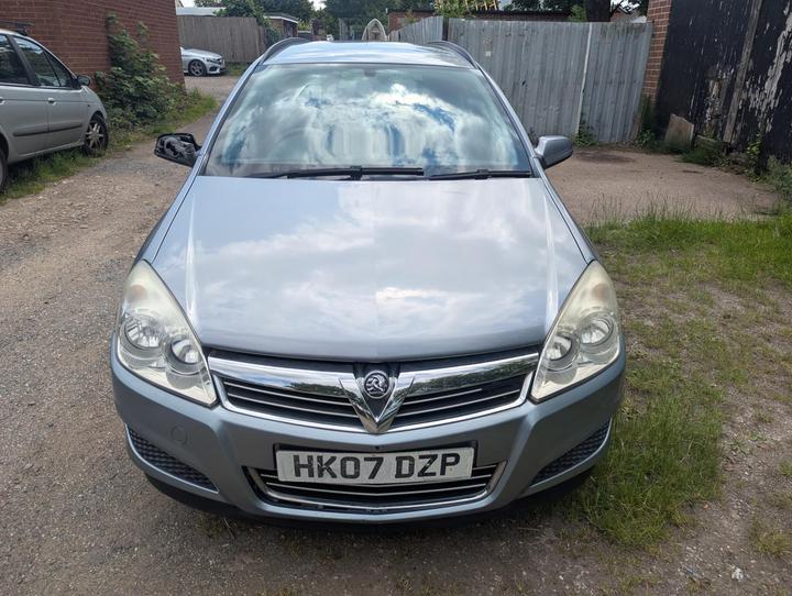 Cheap Vauxhall Astra - 1.8i 16v Life 5dr - RUNS AND DRIVES! NO OFFERS!!! for sale in Birmingham, West Midlands