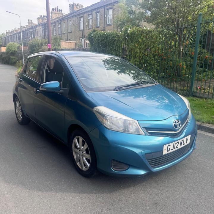 Cheap Toyota Yaris - 1.33 Dual VVT-i TR Euro 5 5dr - NATIONWIDE DELIVERY AVAILABLE for sale in Bradford, West Yorkshire