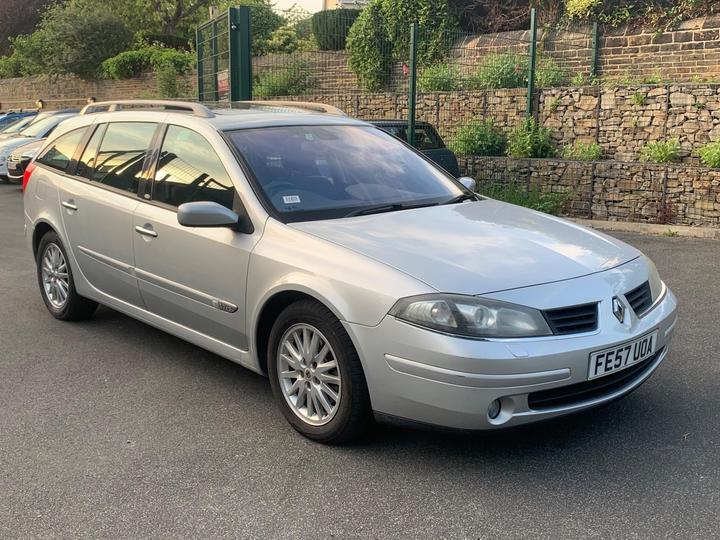 Cheap Renault Laguna - 2.0 dCi Privilege Nav 5dr - FSH-FULL MOT-SAT NAV-PAN ROOF for sale in Bradford, West Yorkshire