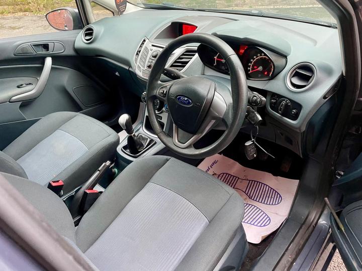 Ford Fiesta - 1.4 TDCi DPF Edge 5dr - Image 10