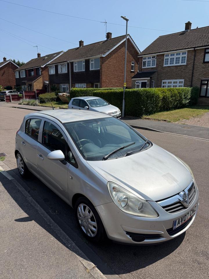 Cheap Vauxhall Corsa - 1.2i 16v Club Easytronic 5dr - 1.2LITRE+AUTO+HPI CLEAR! for sale in Luton, Bedfordshire