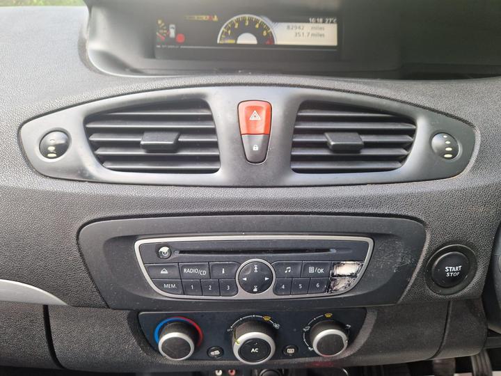 Renault Grand Scenic - 1.5 dCi Expression Euro 5 5dr - New in stock and ready to go - Image 19
