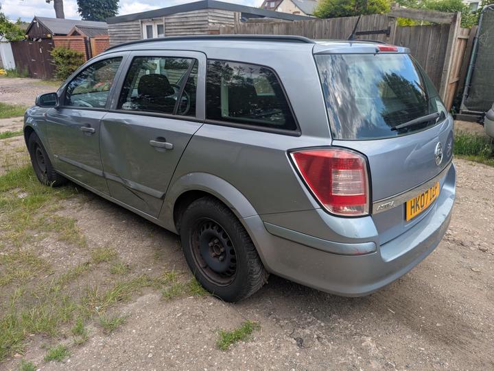 Vauxhall Astra - 1.8i 16v Life 5dr - RUNS AND DRIVES! NO OFFERS!!! - Image 7