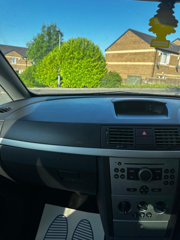 Vauxhall Meriva - 1.8i 16v Design 5dr (a/c) - Image 12