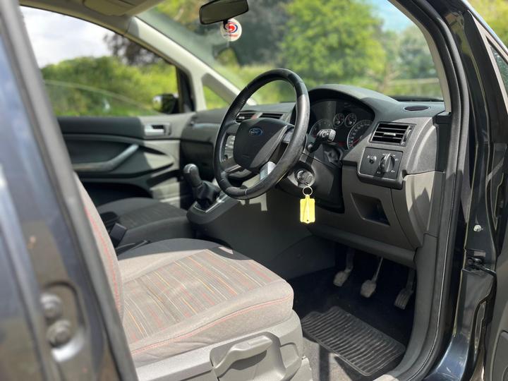 Ford C-Max - 1.6 16v Zetec 5dr - FULL SERVICE HISTORY ,2KEYS!! - Image 9