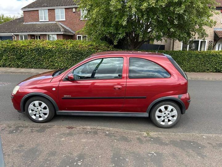 Vauxhall Corsa - 1.3 CDTi 16v SXi+ 3dr - Reliable engine, cheap to run - Image 5