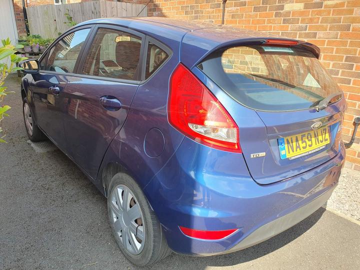 Ford Fiesta - 1.4 TDCi Edge 5dr - cheap runaround or first car - Image 14