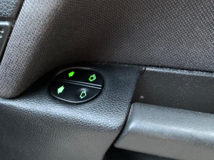 Ford Fiesta - 1.25 Zetec Blue Edition 5dr - Image 38