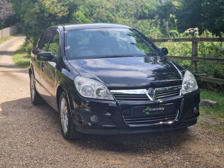 Vauxhall Astra - 1.8i 16v Design 5dr - New in stock and ready to go - Image 7