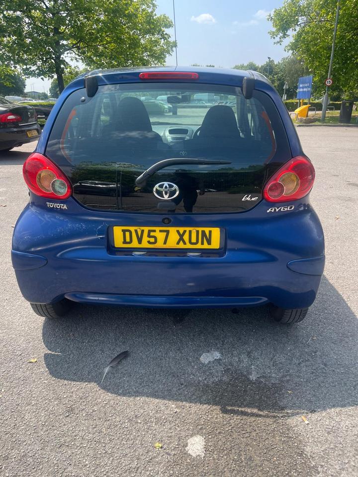 Toyota AYGO - 1.0 VVT-i Blue Euro 4 5dr - comes with 2 keys - Image 12