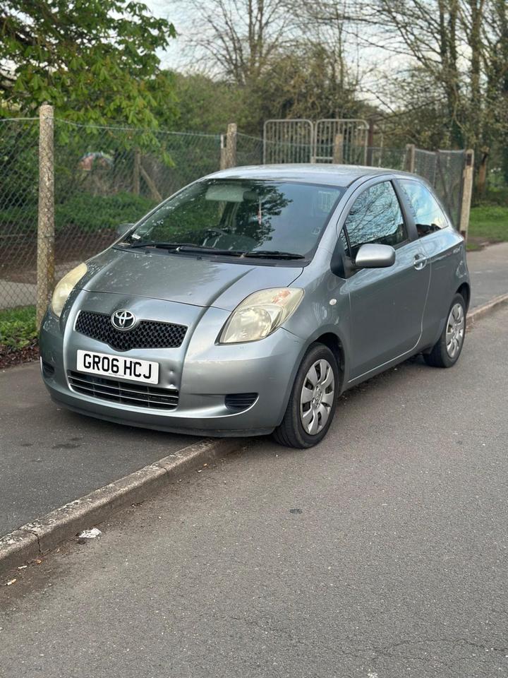 Cheap Toyota Yaris - 1.0 VVT-i T3 3dr for sale in Slough, Berkshire
