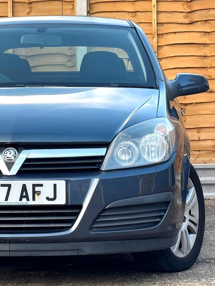 Vauxhall Astra - 1.6i 16v Active 5dr - immaculate car - Image 15
