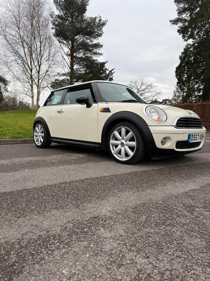 MINI Hatch - 1.4 One Euro 4 3dr - Image 3