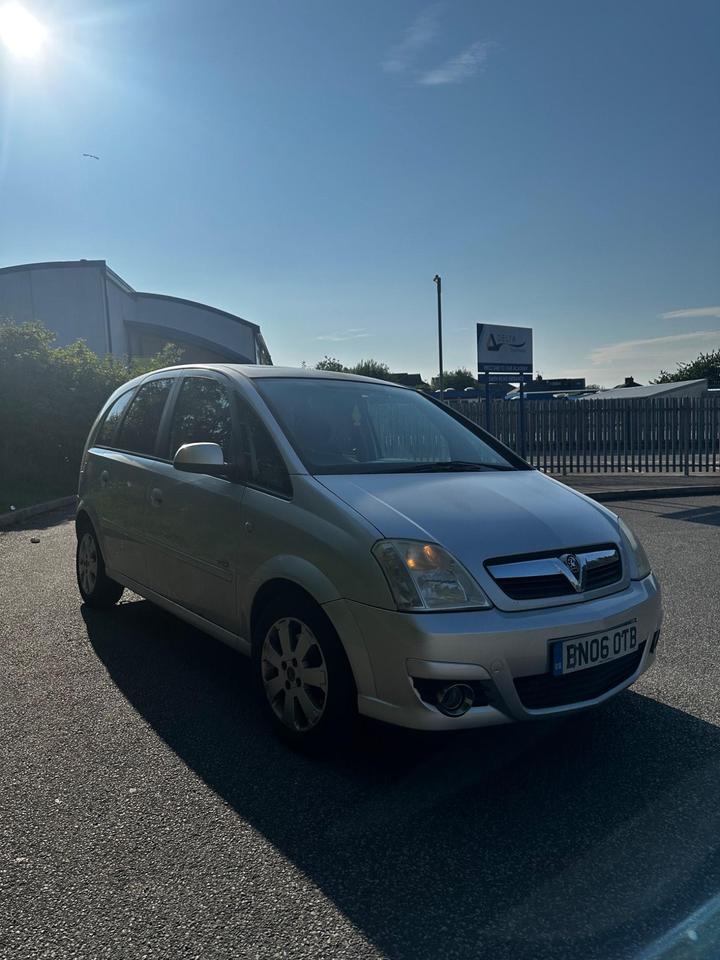 Vauxhall Meriva - 1.8i 16v Design 5dr (a/c) - Image 4