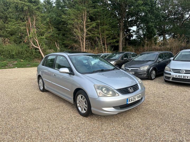 Cheap Honda Civic - 1.6 i-VTEC Executive 5dr - MOT JUNE 2026 + SERVICED for sale in Wokingham, Berkshire