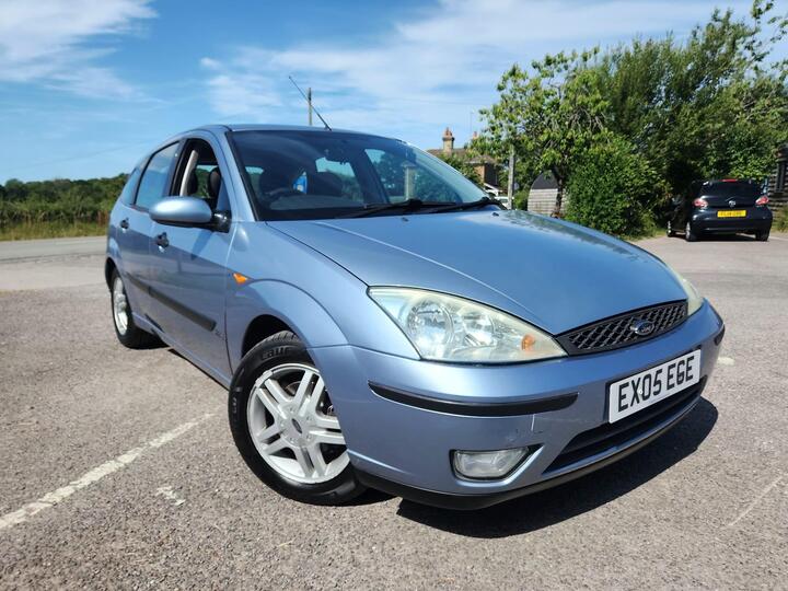 Cheap Ford Focus - 1.6i 16v Zetec 5dr for sale in Hassocks, West Sussex