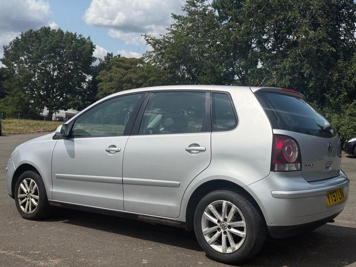 Volkswagen Polo - 1.2 S 5dr - 13 MAIN DEALER SVC, 1 PREV OWN - Image 5