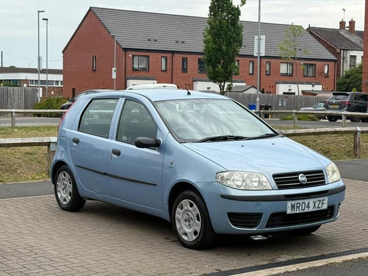 Cheap Fiat Punto - 1.2 Active 5dr - Full 12 month mot for sale in Burton upon Trent, Staffordshire