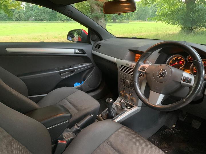 Vauxhall Astra - 1.7 CDTi ecoFLEX 16v SRi Sport Hatch 3dr - 12 months mot available - Image 5