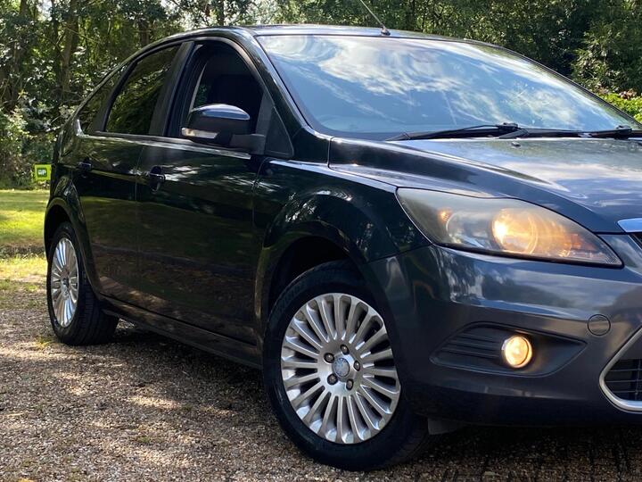 Ford Focus - 1.8 Titanium 5dr - TITANIUM SPEC/ULEZ/MANUAL - Image 19