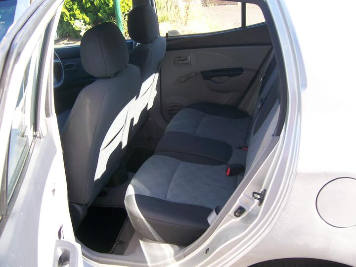 Kia Picanto - 1.1 Zapp! 5dr - Image 6
