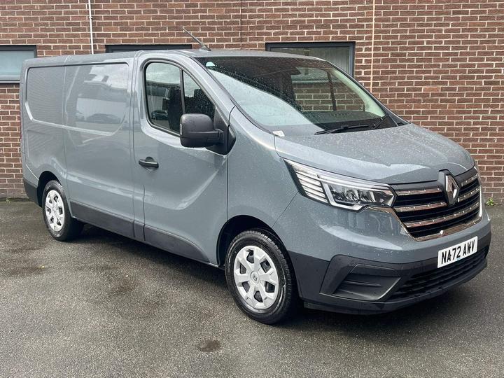 Renault Trafic <span>2.0 dCi Blue 28 Business+ SWB Euro 6 (s/s) 5dr