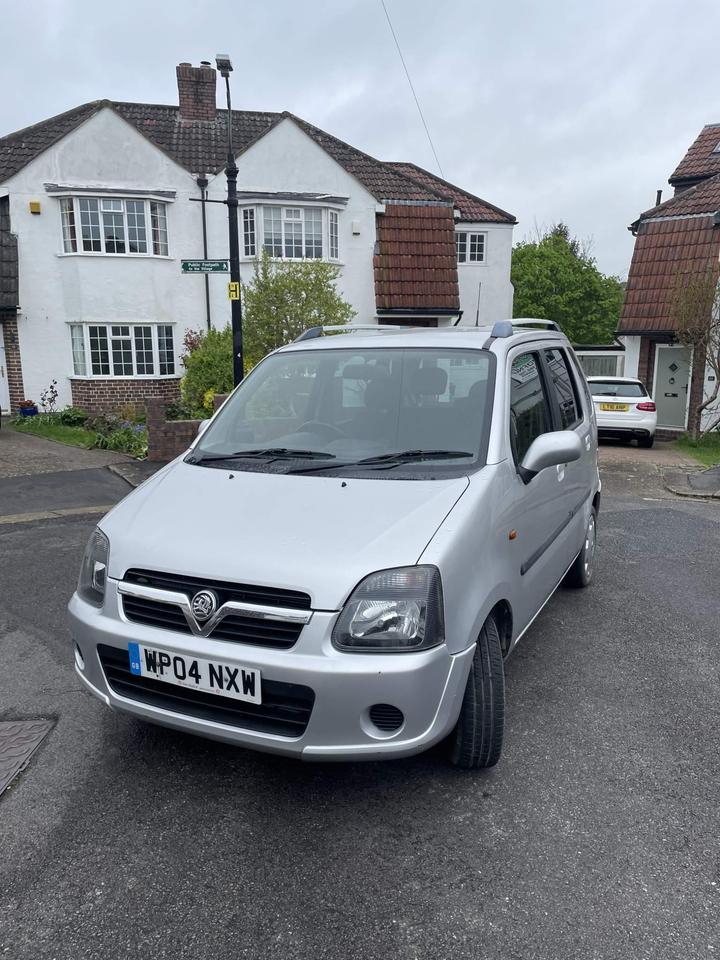 Cheap Vauxhall Agila - 1.2i 16v Design 5dr - 12 Months MOT --- Low Millage for sale in Bristol