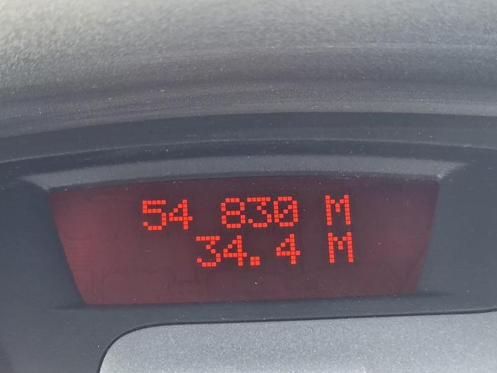 Renault Clio - 1.4 16v Dynamique 3dr - LOW MILES+2 OWNERS - Image 19