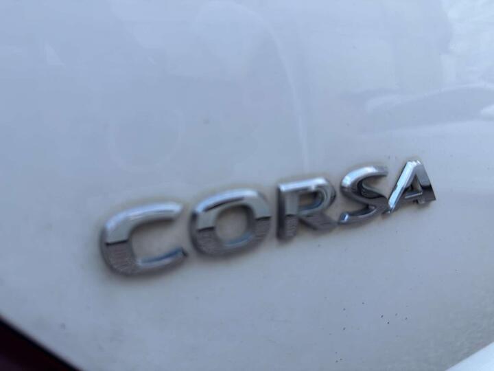 Vauxhall Corsa - 1.3 CDTi ecoFLEX SE Euro 5 5dr - Image 35