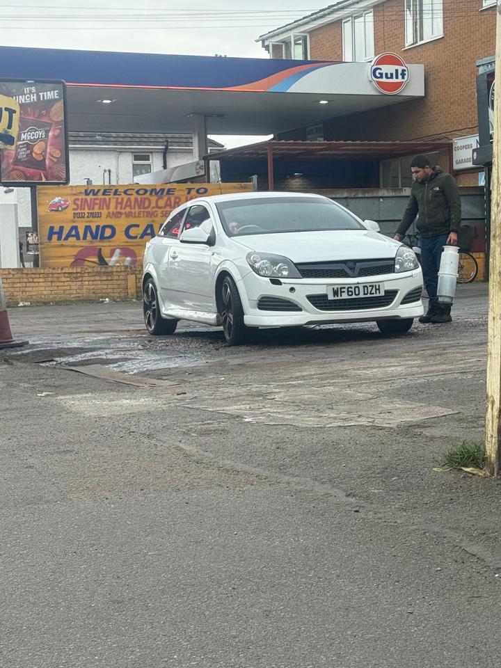 Cheap Vauxhall Astra - 1.4i 16v Sport Sport Hatch 3dr for sale in Derby, Derbyshire