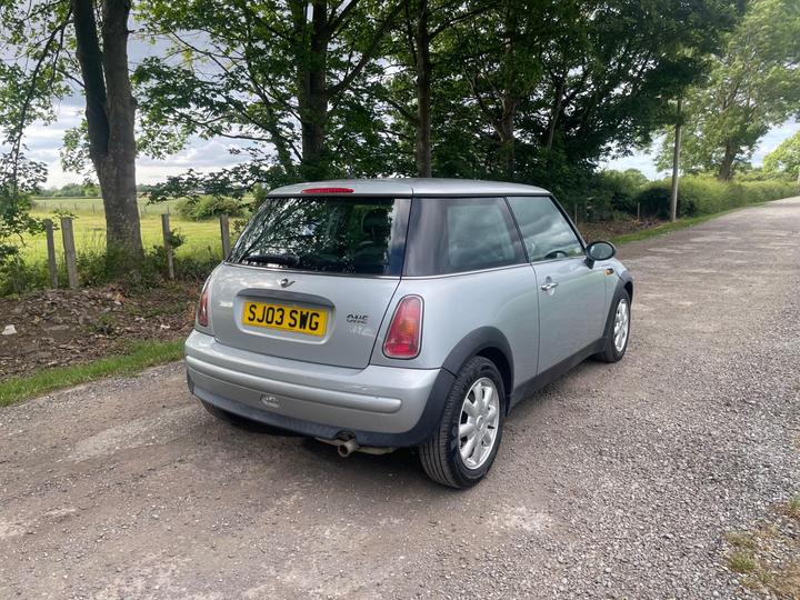 MINI Hatch - 1.6 One CVT Euro 3 3dr - Automatic! - Image 12