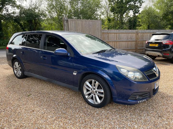 Cheap Vauxhall Vectra - 1.9 CDTi 16v SRi 5dr - new mot ! drives well! for sale in Uckfield, East Sussex