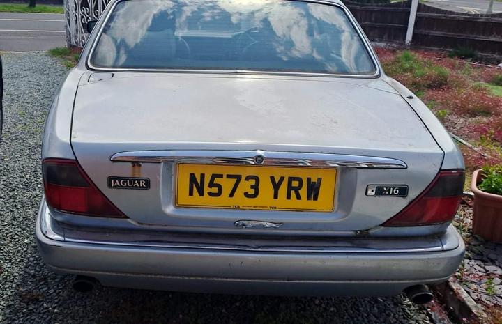 Jaguar XJ - 3.2 XJ6 4dr - Engine runs, needs new batter. - Image 6