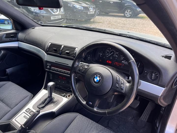 BMW 5 Series - 2.2 520i ES SE 4dr - MOT 19/01/26+P/X TO CLEAR - Image 31