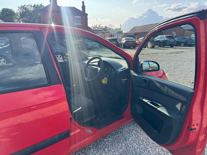 Hyundai Getz - 1.4 GSi 5dr - 1 OWNER,MOT,ULEZ,FSH - Image 24