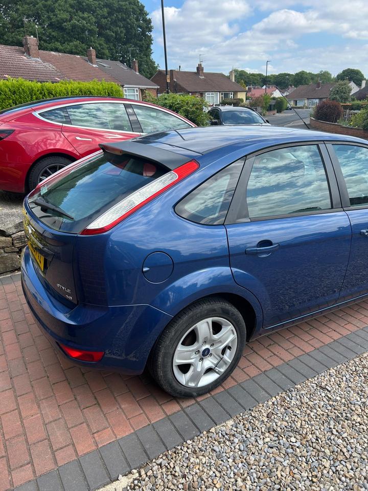 Ford Focus - 1.6 Style 5dr - Recent new timing belt - Image 5