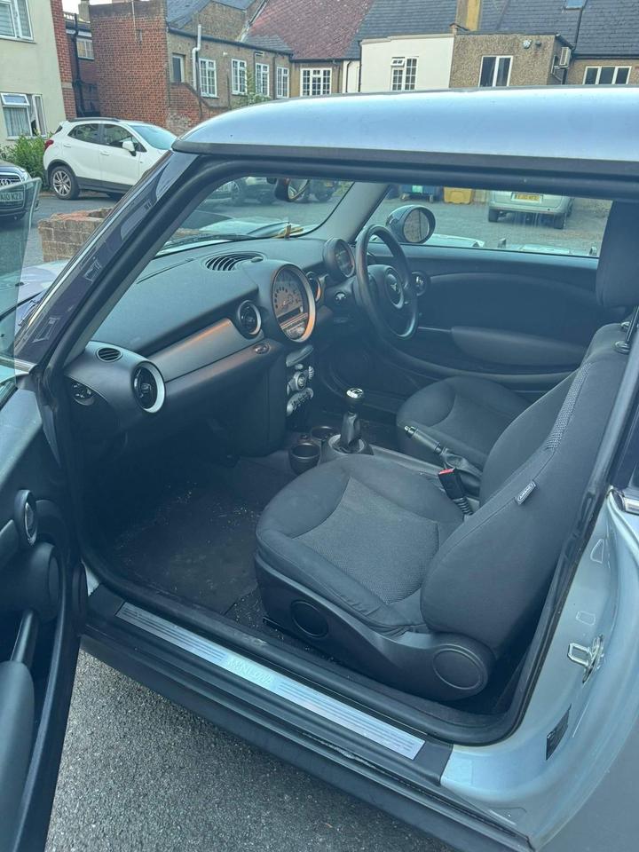 MINI Hatch - 1.4 One Euro 4 3dr - MOT UNTIL 18TH NOV 2025 - Image 12