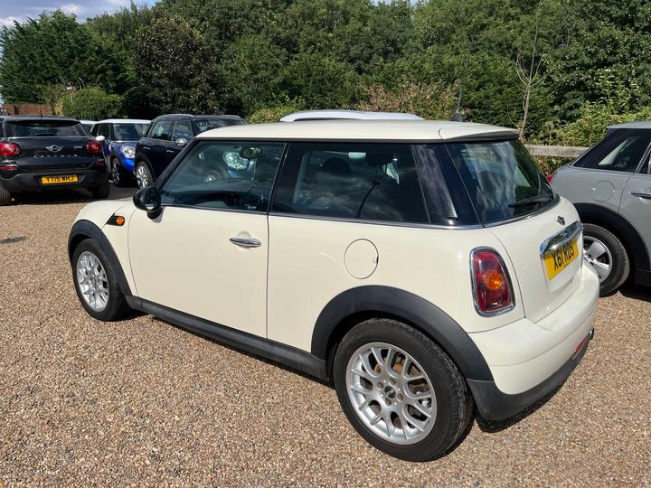 MINI Hatch - 1.4 One Euro 4 3dr - ULEZ-PEPPER EDT-DUE IN - Image 5