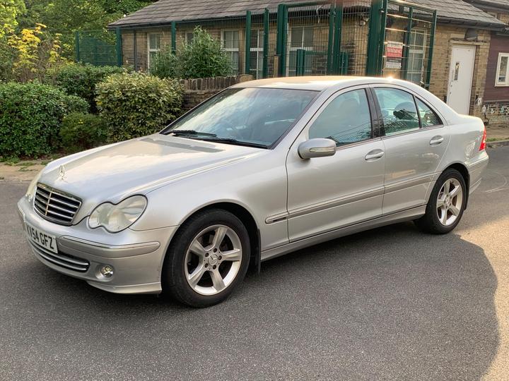 Mercedes-Benz C Class - 1.8 C180 Kompressor Avantgarde SE 4dr - LONG MOT-S/HISTORY-2 KEYS - Image 10