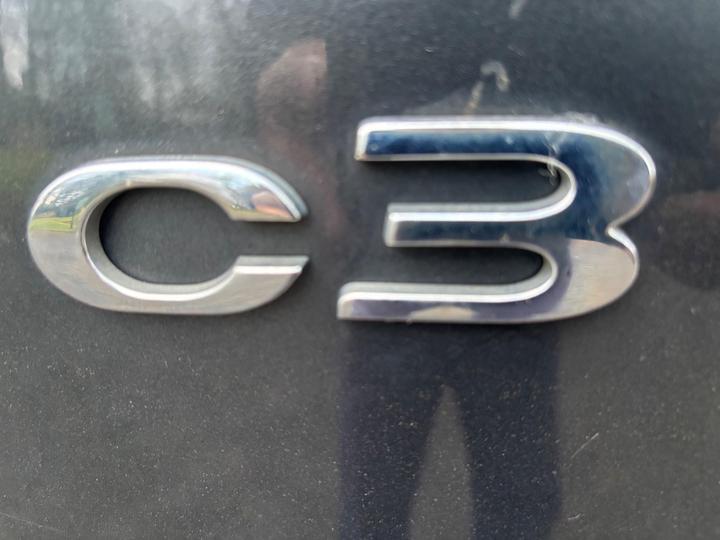 Citroen C3 Picasso - 1.6 HDi Exclusive Euro 5 5dr - LONG MOT TOP SPEC MODEL MPV !! - Image 33
