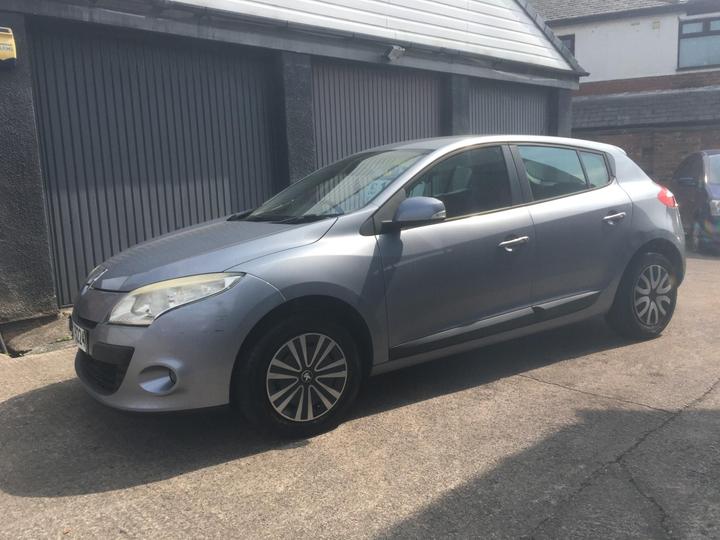 Renault Megane - 1.6 16V Expression Euro 4 5dr - March 2026 mot hpi clear car - Image 5