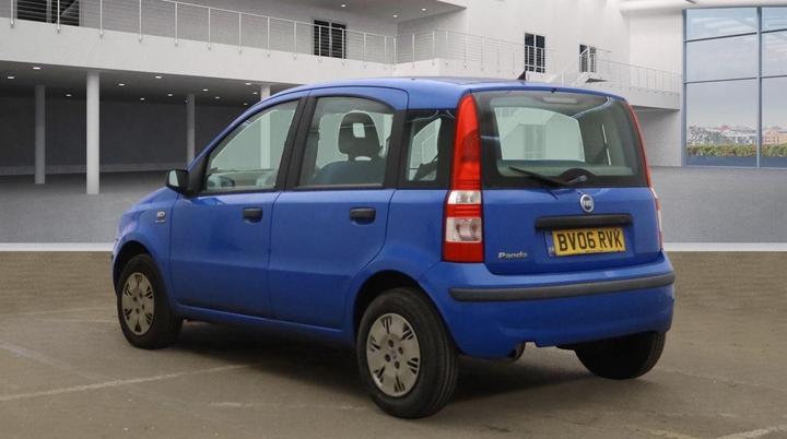 Fiat Panda - 1.2 Dynamic 5dr - 1FK | HPI |2 Key|Low Insurance - Image 3