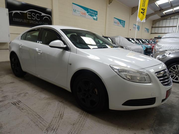 Cheap Vauxhall Insignia - 1.8 16V Exclusiv Euro 5 5dr - **PX TO CLEAR*MOT 29/4/26** for sale in Gravesend, Kent