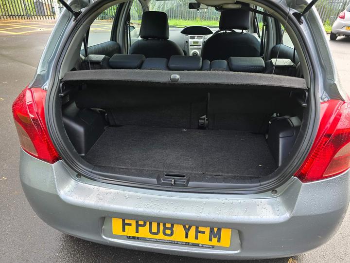 Toyota Yaris - 1.3 VVT-i T3 5dr - Cat N. Full service history - Image 5