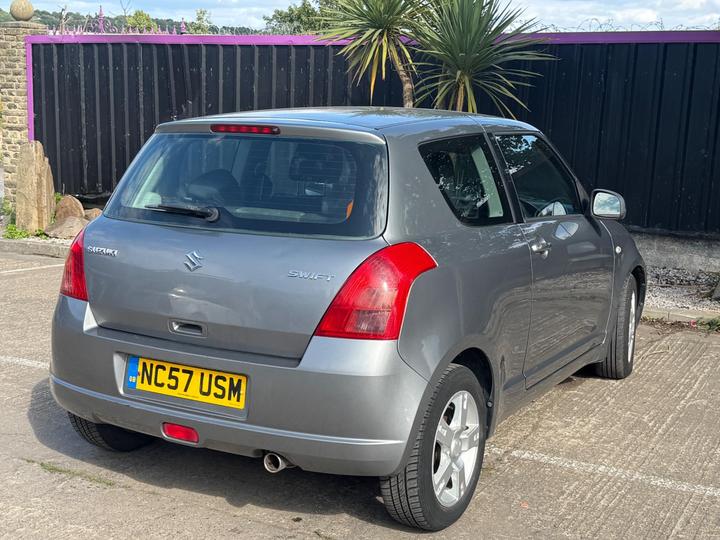 Suzuki Swift - 1.3 GL 3dr - LONG MOT|CLEAN CAR|GOOD RUNNER - Image 19